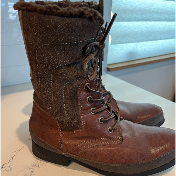 Pajar Boots - Picture 4 of 7